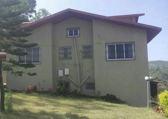 Hill Top Villa 판치가니 외부 사진